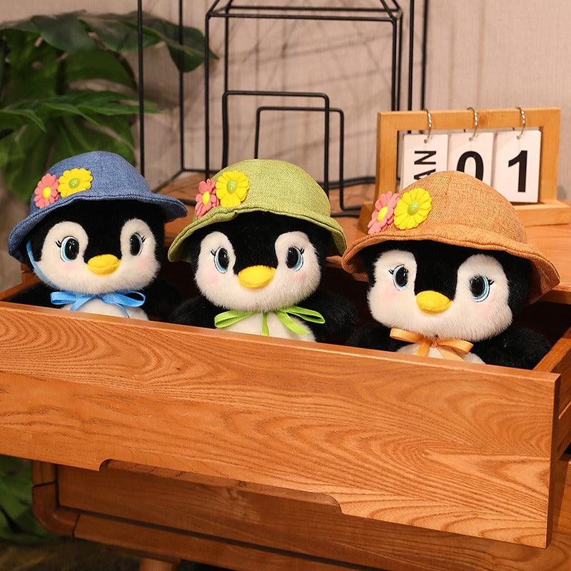 Peluche de Pinguino con gorro