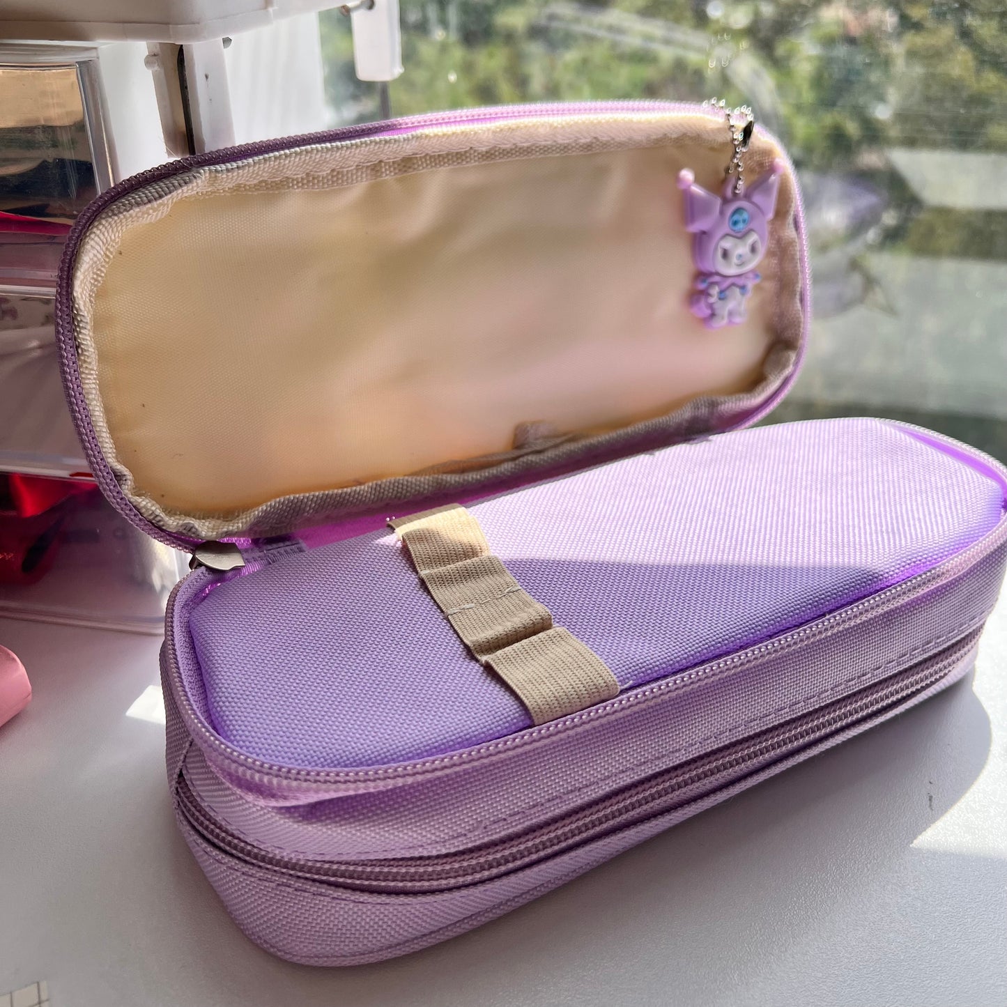 Estuche kuromi aleatorio