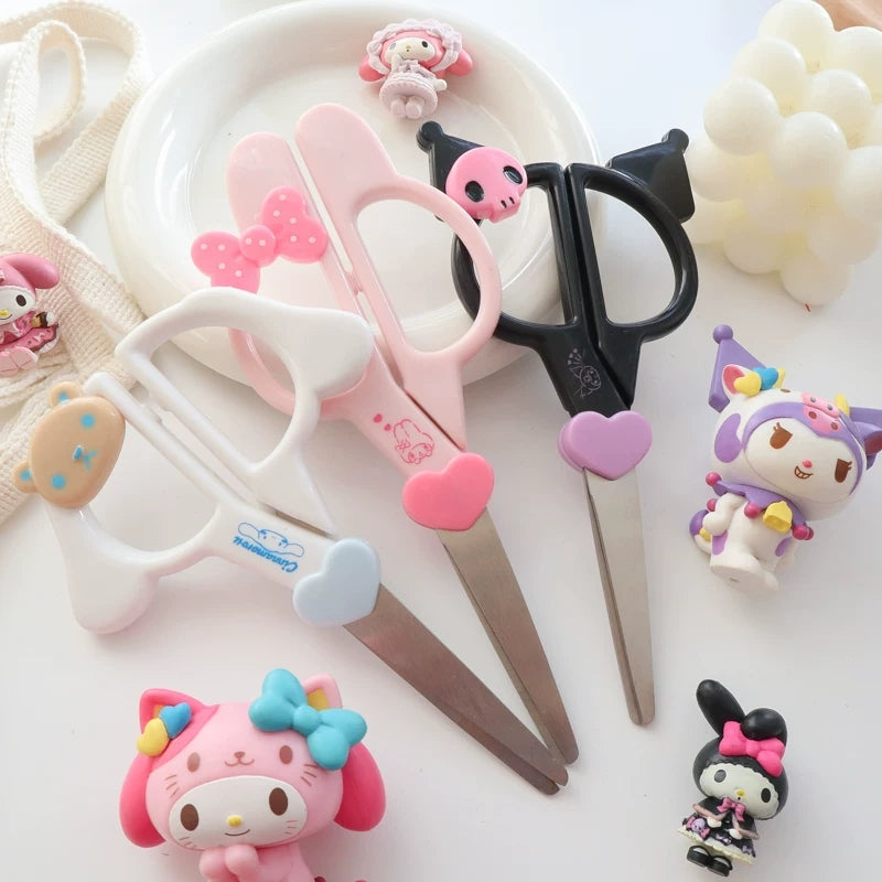 Tijera Sanrio