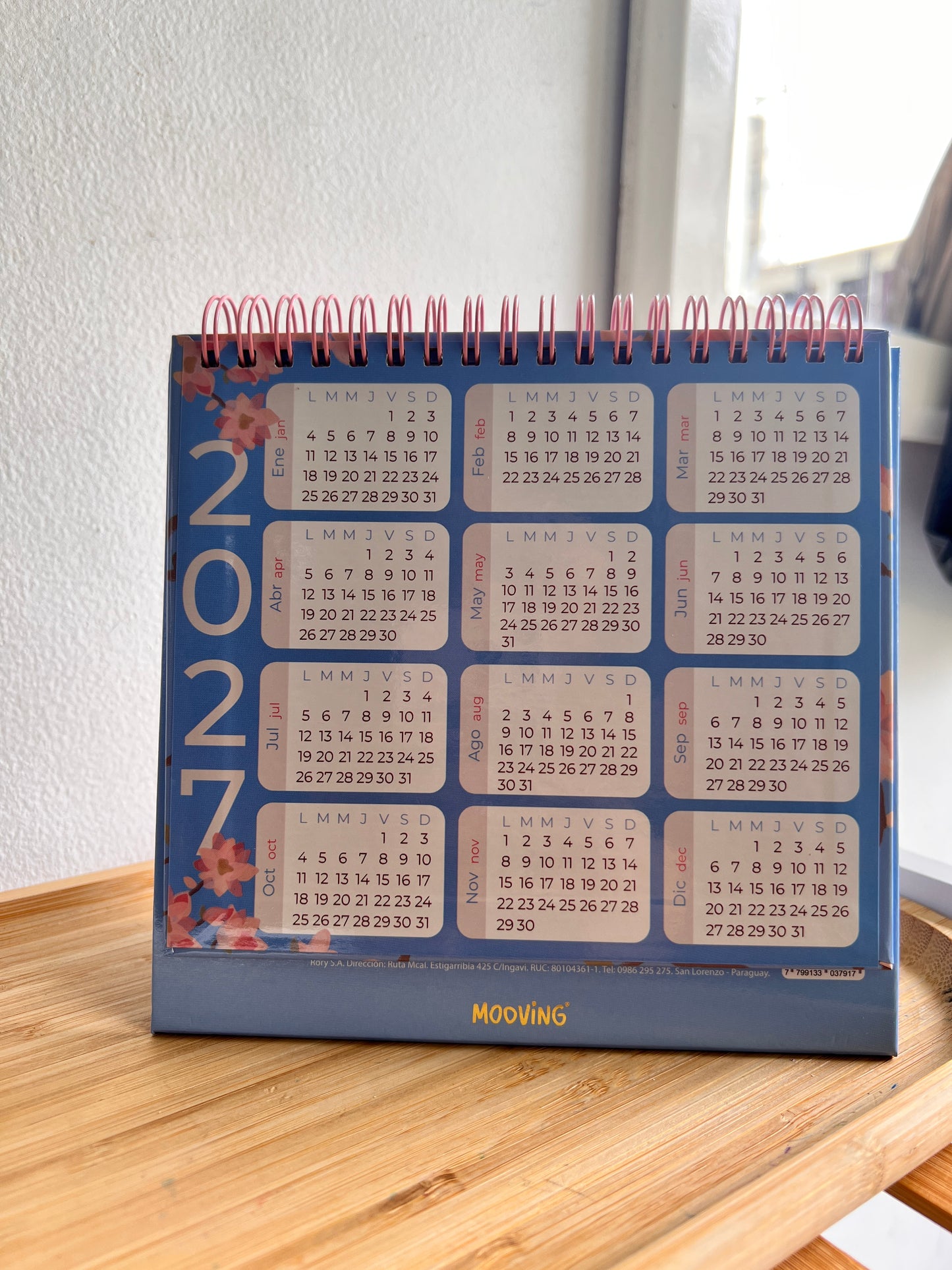 Calendario para escritorio cerezo 2027