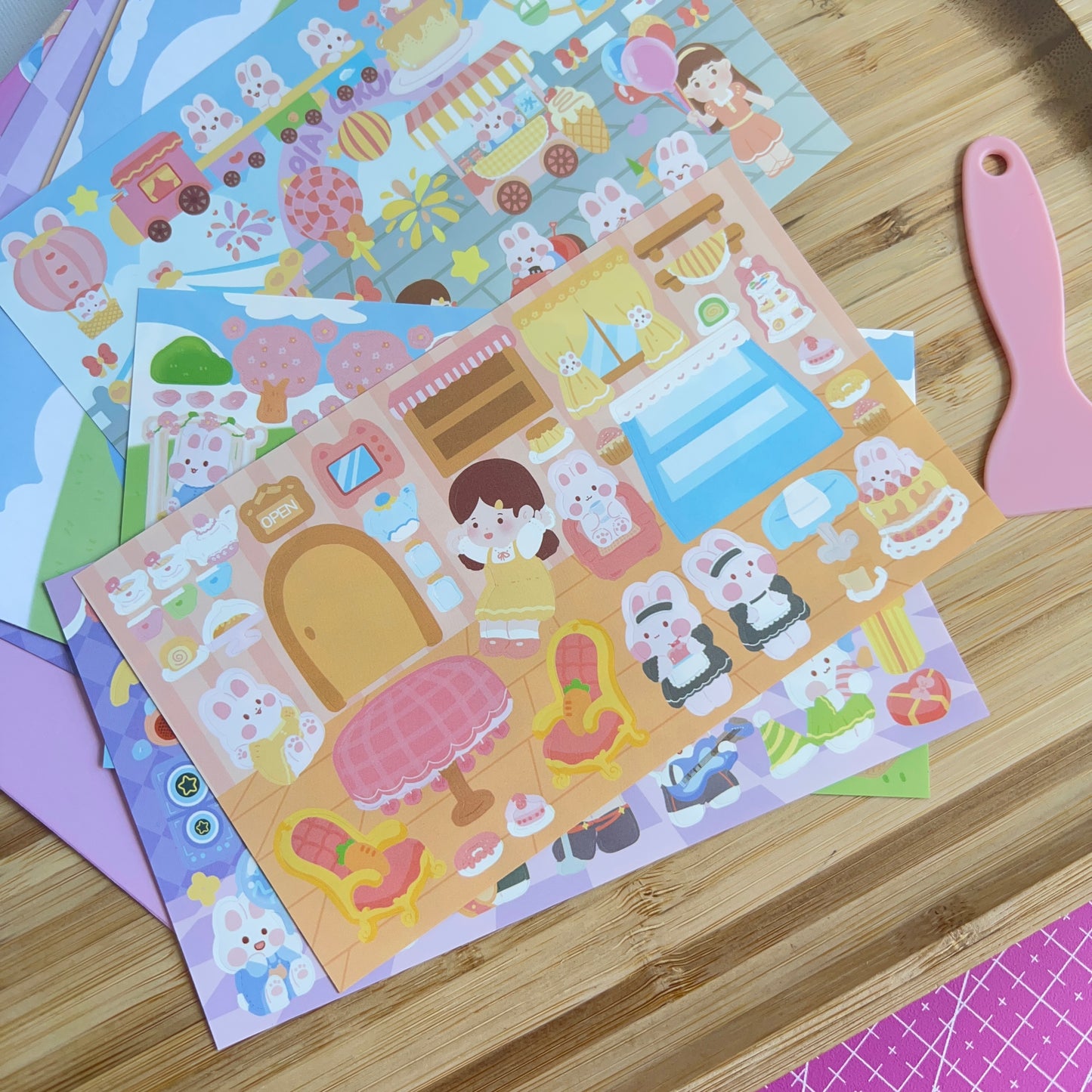 Sticker escenario girl moments