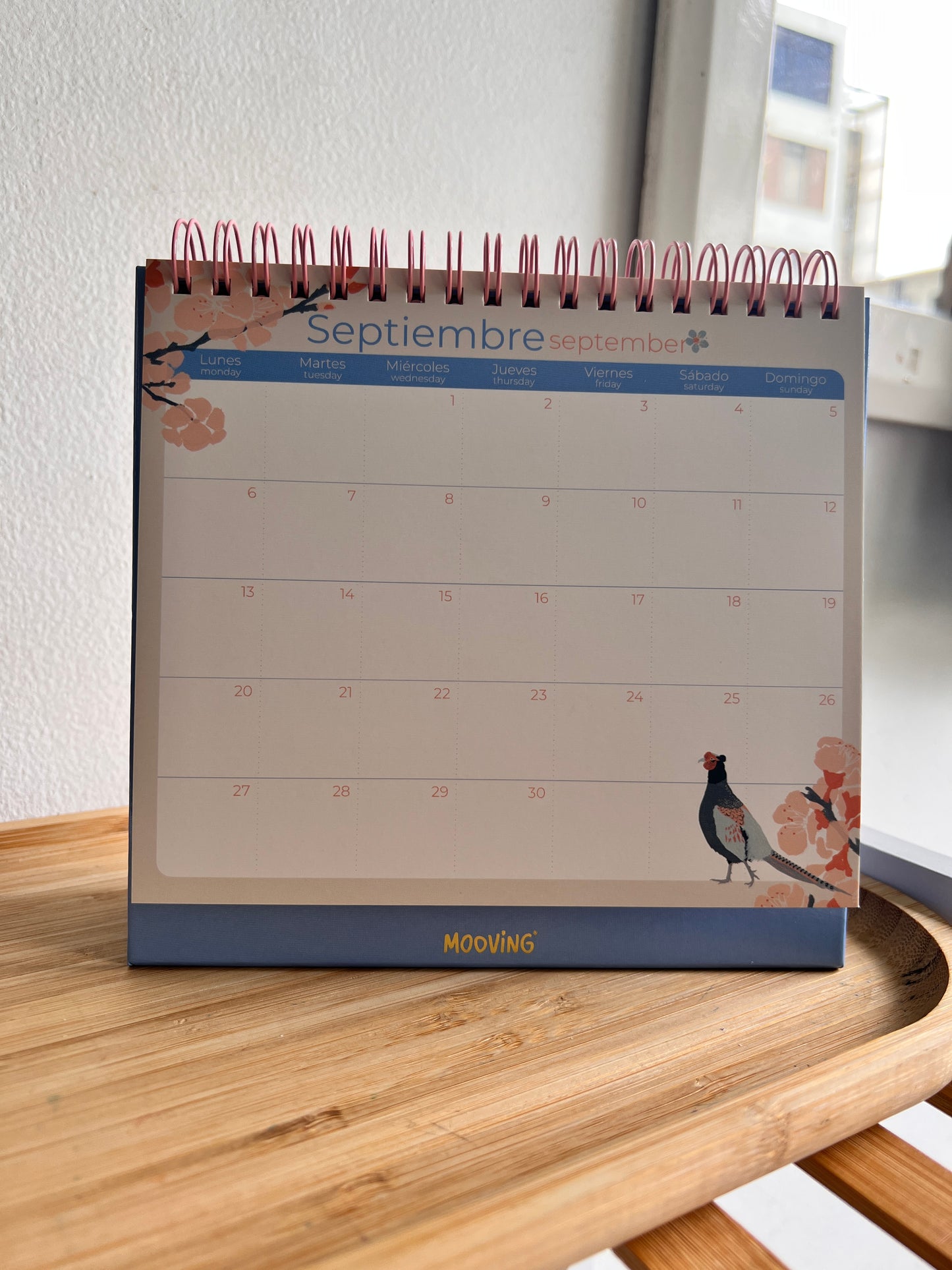 Calendario para escritorio cerezo 2027