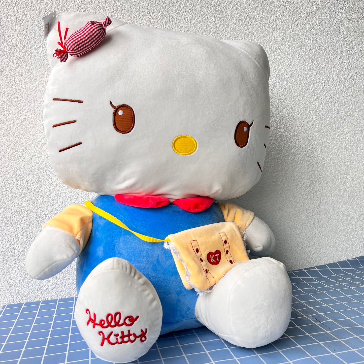 Peluche Kitty