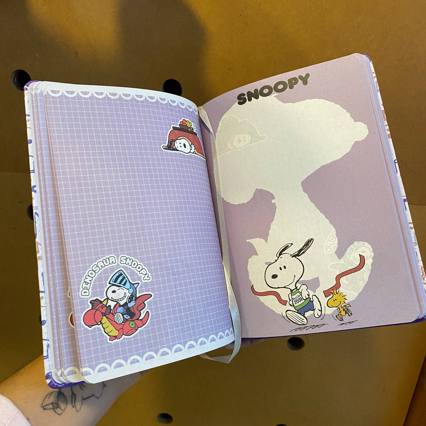 Libreta Acolchada Snoopy Dino