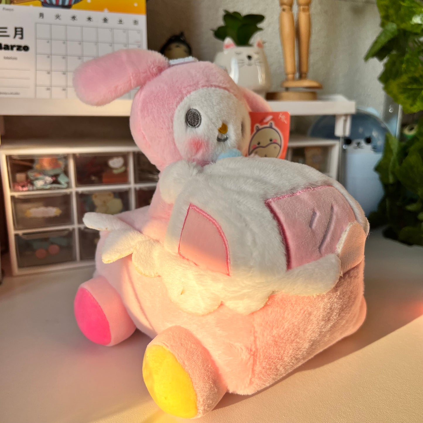 Peluche Sanrio carrito