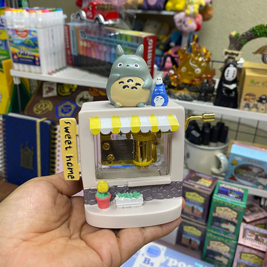 Casita musical con luz Totoro