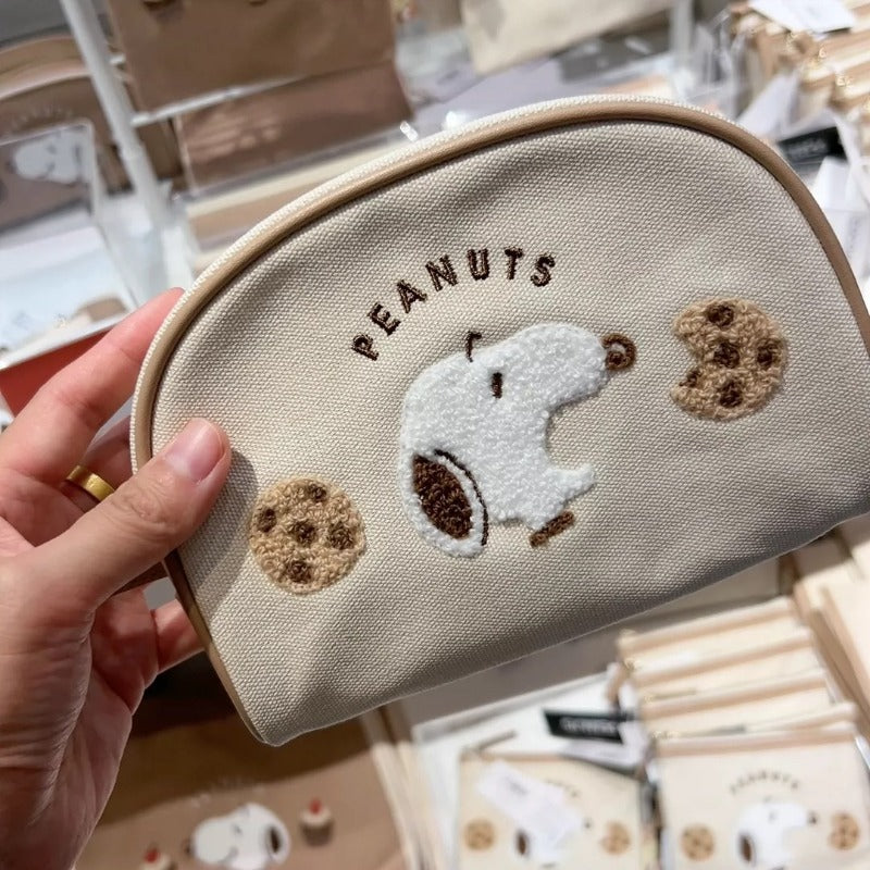 Cosmetiquera snoopy
