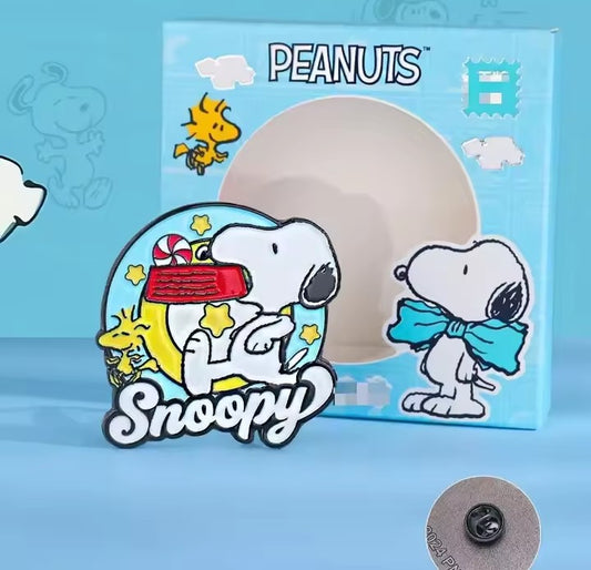 Snoopy y Emilio -Pin