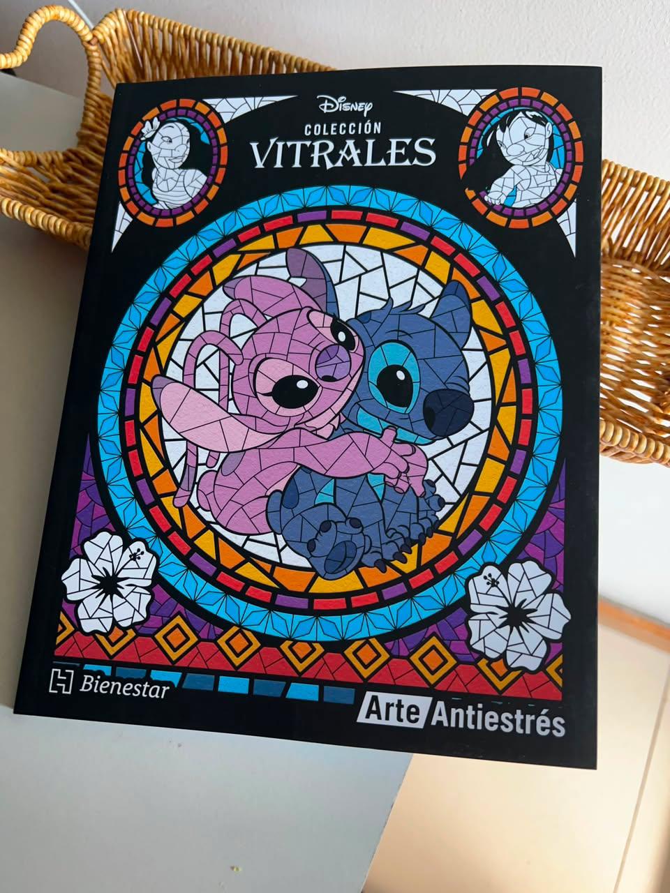 Libro para colorear arte antiestrés Vitrales Disney