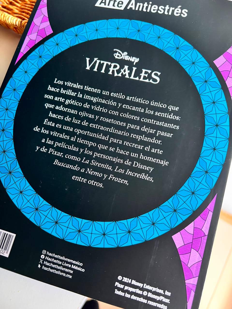 Libro para colorear arte antiestrés Vitrales Disney